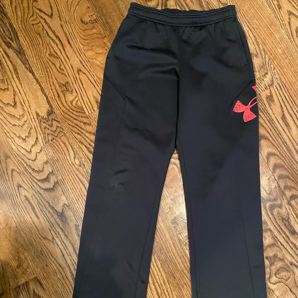 Boys Under Armour sweatpants